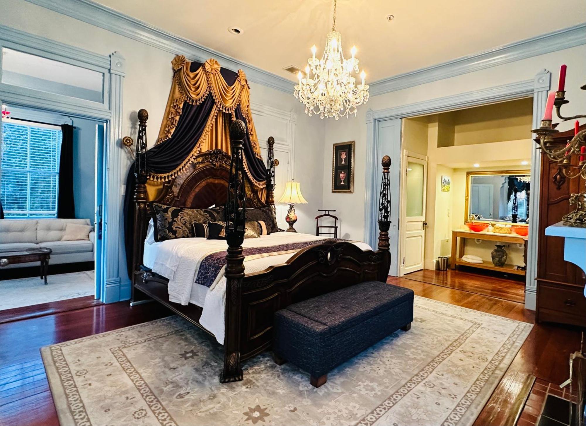 サバンナ Amethyst Garden Bed & Breakfast エクステリア 写真