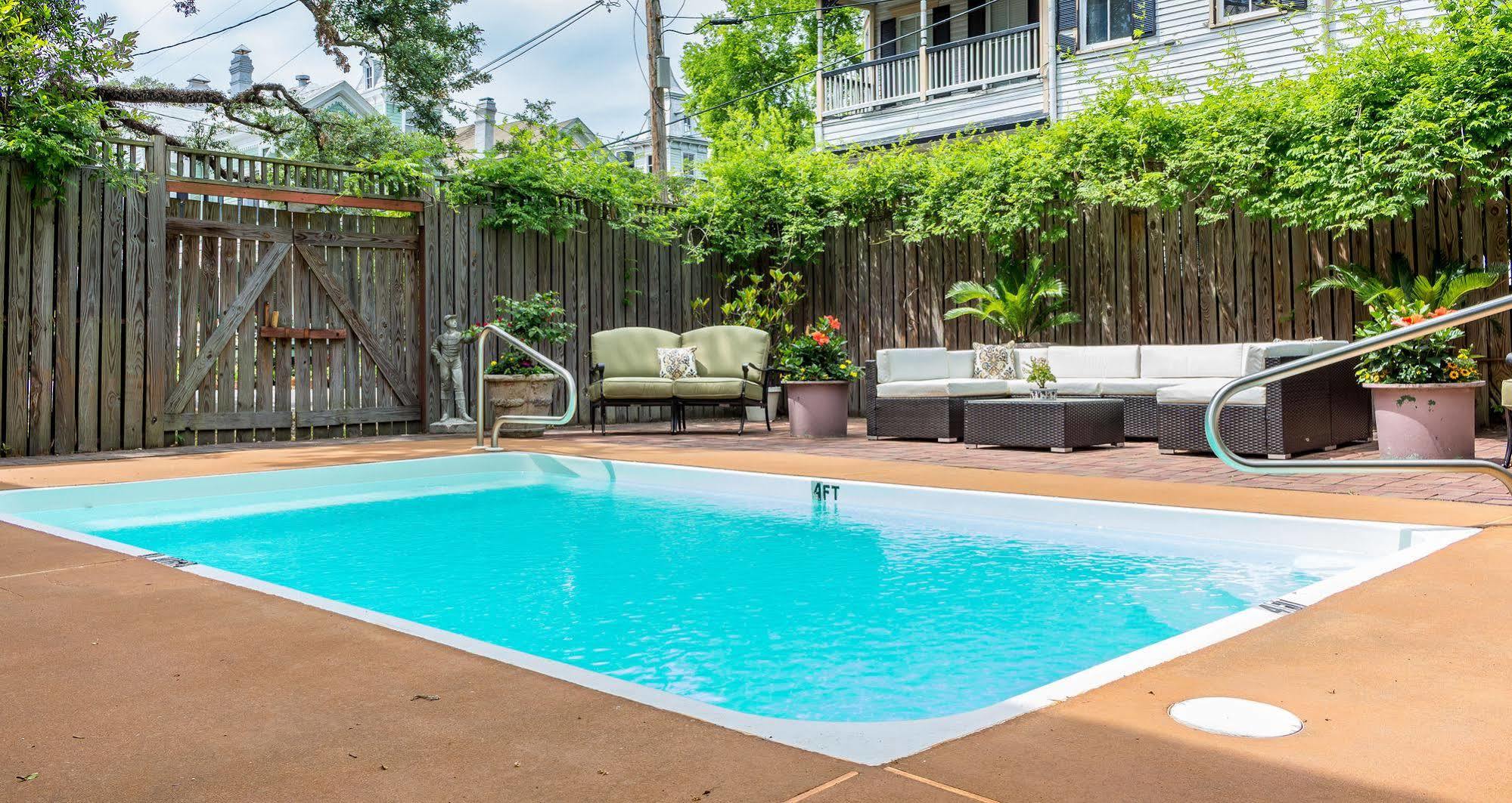 サバンナ Amethyst Garden Bed & Breakfast エクステリア 写真